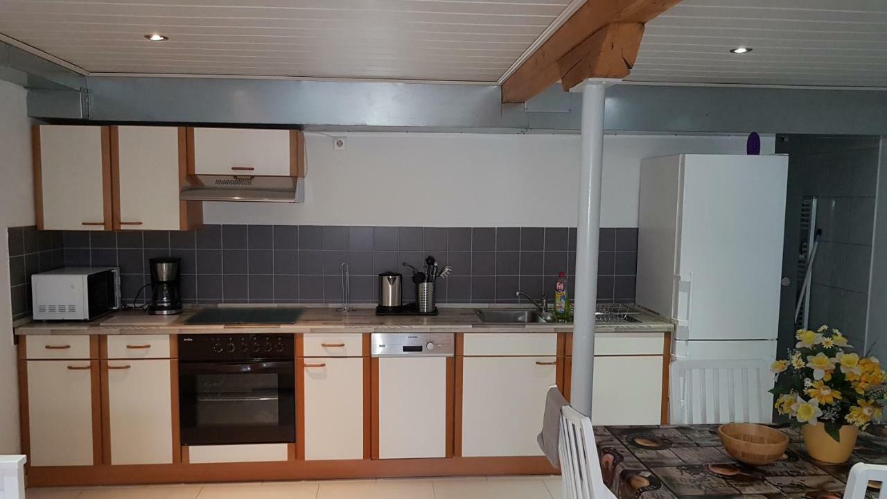 Ferienwohnung/Monteurzimmer Auf Dem Bauernhof Moerlenbach Exterior photo